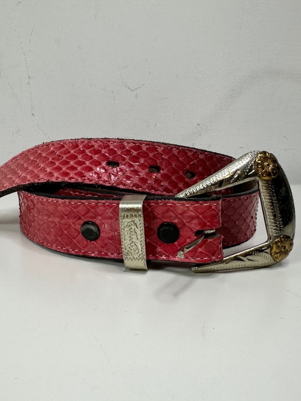 Vintage 80’s Justin Genuine Snake Skin Belt German Silver Buckle 30" Berry Pink